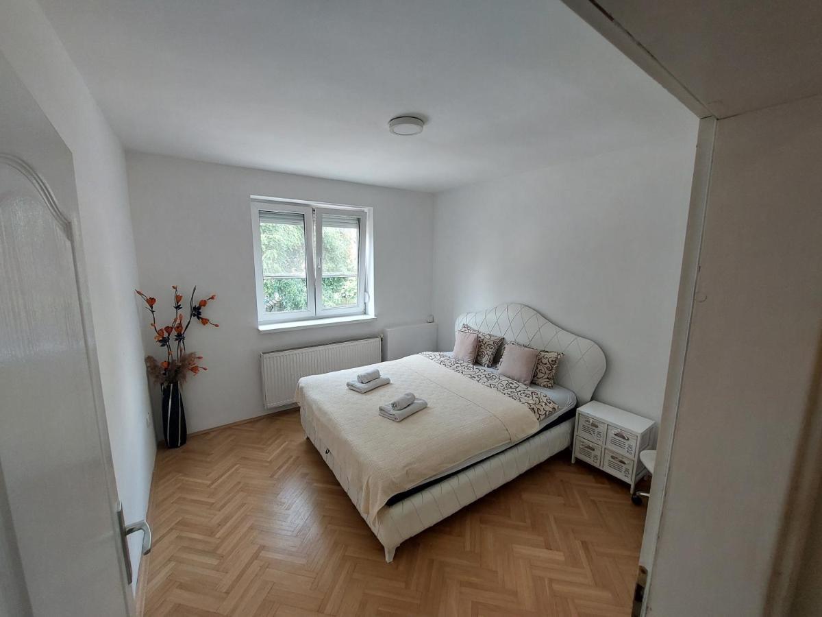 Apartmani Jasmin Novi Sad Exterior photo